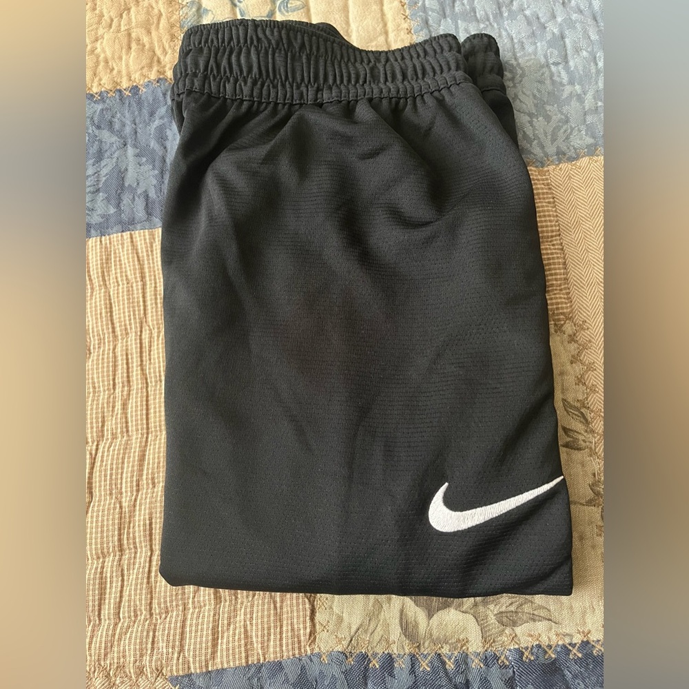 Nike Men’s Dri-Fit Basketball Shorts Size 2XL, & M Color Black NWT